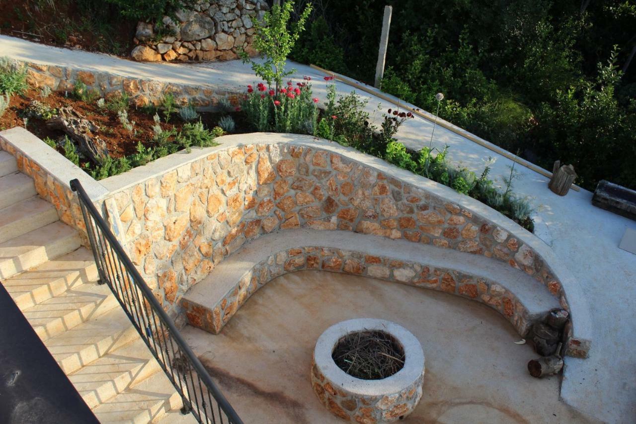 Mary'S Garden Villa Tulisevica Bagian luar foto