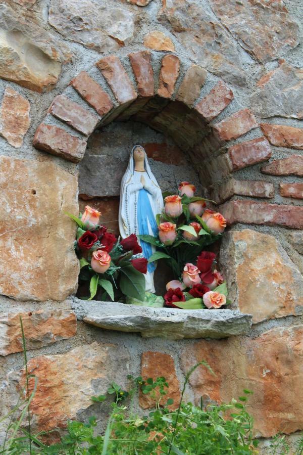 Mary'S Garden Villa Tulisevica Bagian luar foto
